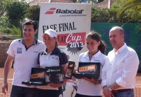 Noelia Bouz y Carla Pons, campeonas dobles, © RFET
