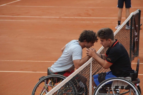 Tenis Silla Tenis Silla