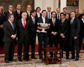 El Presidente del Gobierno Mariano Rajoy, recibiendo a la Selección España Mapfre en el Palacio de la Moncloa, © RFET