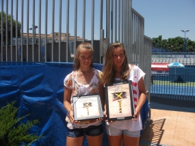 Paula Badosa y M Isabel Roset, Campeona y Subcampeona, © RFET