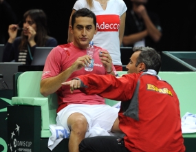 Nicols Almagro con lex Corretja, © RFET