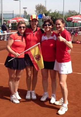 Equipo espaol +40, campen de la Young Cup, © RFET