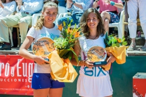 Paula Badosa y Silvia Fuentes, © RFET