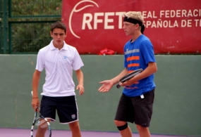lvaro Regalado y Nicola Kuhn, © RFET