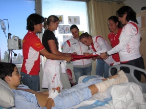 La Selección Española Mapfre visita el Hospital Universitario Vall d´Hebron, © RFET