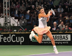 Garbie Muguruza en su debut en Fed Cup, © RFET