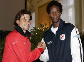 David Ferrer y Gal Monfils, © RFET