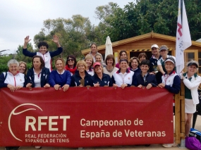 RCT Barcelona-1899 y RC de Polo, campen y finalista +60, © RFET