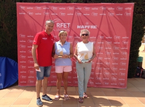 Julia Abascal y M Teresa Miguel Ruiz, campeona y finalista +75, © RFET