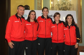 La Selección Española Femenina Mapfre durante el sorteo, © RFET