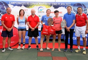 Campeonas y finalista Absoluto Femenino, © Indalo Beach Tennis Club