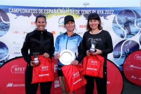 Campeonas y finalistas +30 Femenino, © Indalo Beach Tennis Club