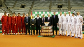 Equipos con autoridades, © RFET