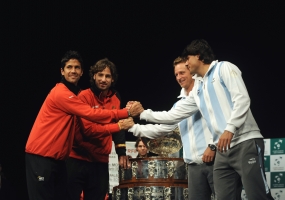 Feliciano López y Fernando Verdasco con David Nalbandián y Eduardo Schwank, © RFET