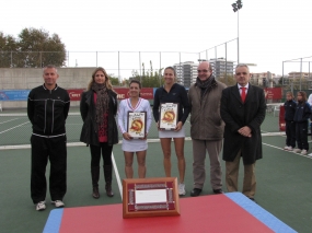 Nuria Llagostera y Arantxa Parra, campeonas de dobles, © RFET
