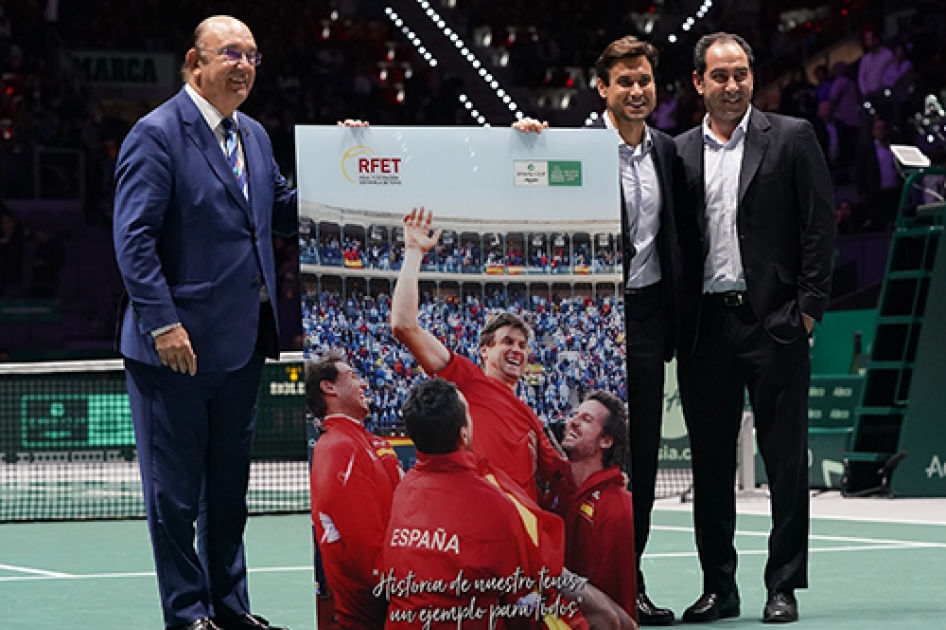 David Ferrer recibe un sentido homenaje en las Finales de la Copa Davis de Madrid