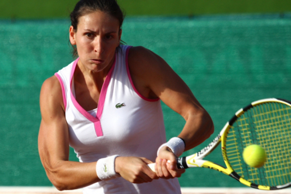 Arantxa Parra alcanza los cuartos de final en Bogot, donde Silvia Soler cae eliminada