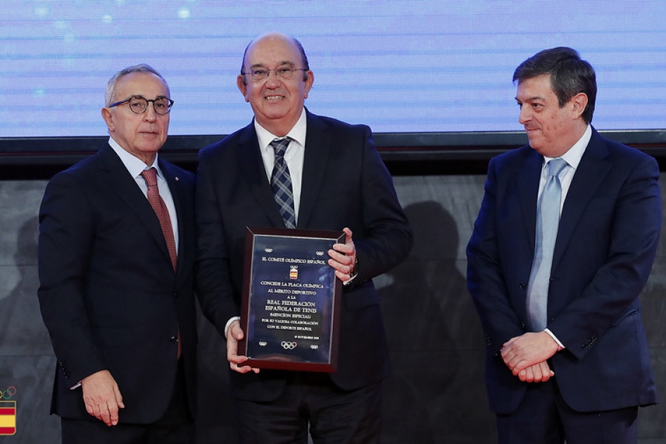 La RFET recibe una mención especial en la XIV Gala del Comité Olímpico Español La RFET recibe una mención especial en la XIV Gala del Comité Olímpico Español