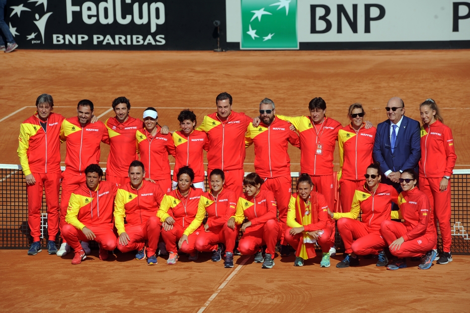 La Seleccin Espaola MAPFRE jugar con EEUU y Eslovaquia en las Finales de la Fed Cup