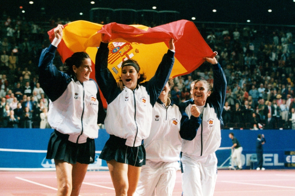El último triunfo de España en la Fed Cup 1998 abre este jueves la programación de partidos históricos de la ITF El último triunfo de España en la Fed Cup 1998 abre este jueves la programación de partidos históricos de la ITF