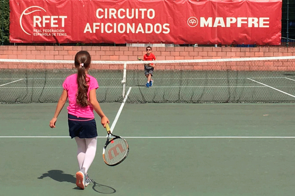Pablo Andújar y Alejandro Davidovich participarán en el programa de RFETV dedicado al tenis aficionado