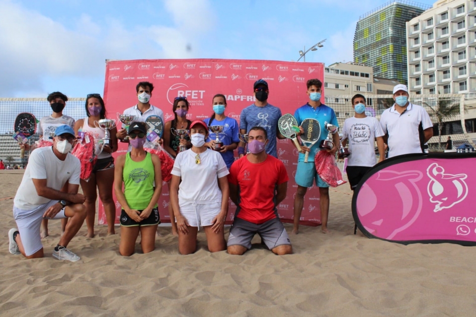 Ramos-Rodrguez y Fernndez-Faras repiten triunfos en la Liga MAPFRE de Tenis Playa en Gran Canaria