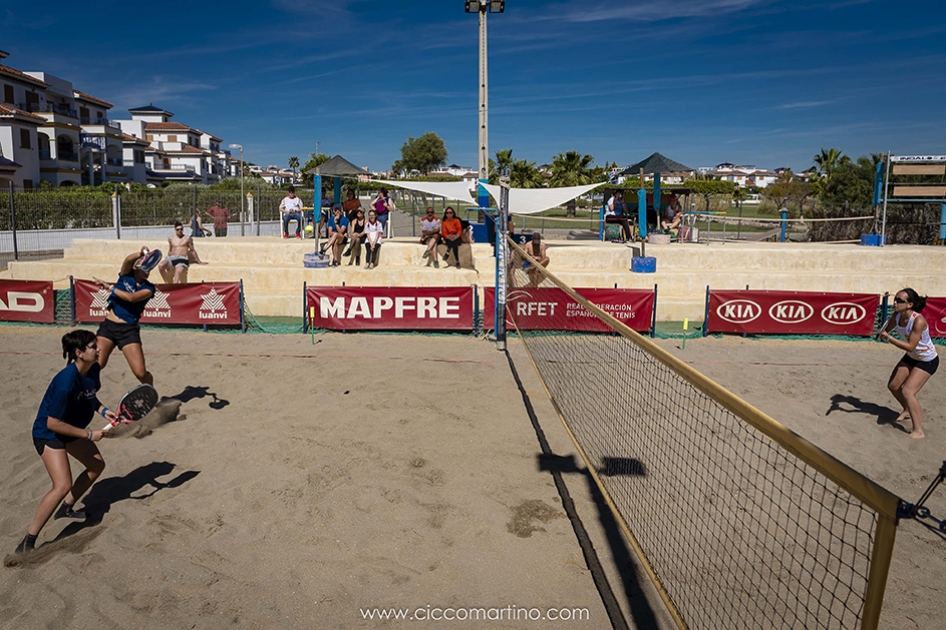 La Liga MAPFRE de Tenis Playa se prolonga con dos nuevos torneos en Alboraya y Masnou La Liga MAPFRE de Tenis Playa se prolonga con dos nuevos torneos en Alboraya y Masnou