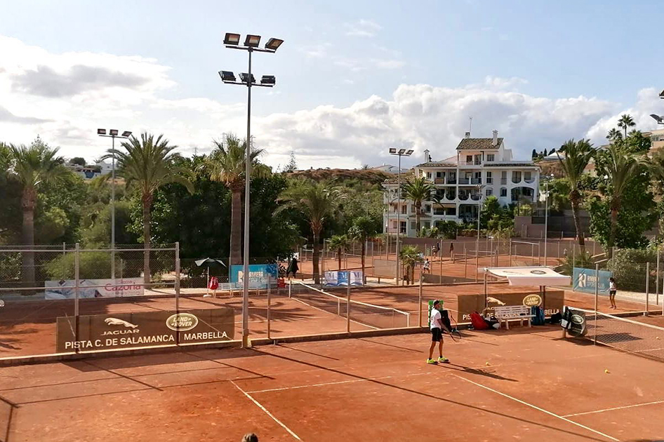 Victorias de Miguel Pérez y Carolina Gómez en el internacional júnior de Mijas Victorias de Miguel Pérez y Carolina Gómez en el internacional júnior de Mijas