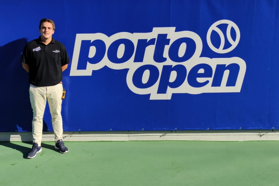 Alberto Martn-Javato arbitra en Portugal