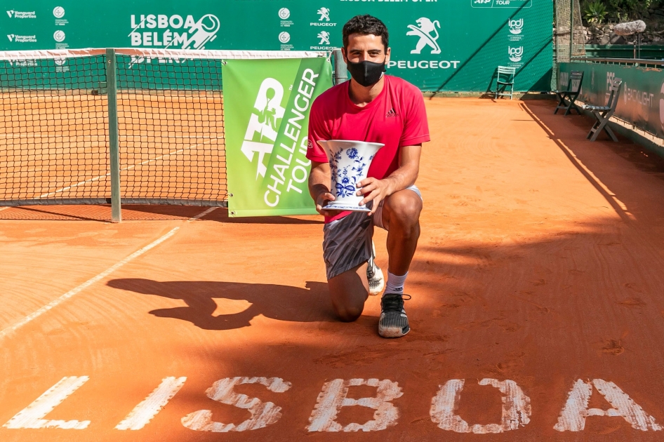 Jaume A. Munar firma su primer triunfo de la temporada en Lisboa Jaume A. Munar firma su primer triunfo de la temporada en Lisboa