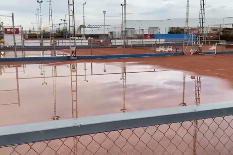 La lluvia obliga a cancelar el torneo internacional femenino de Castelln