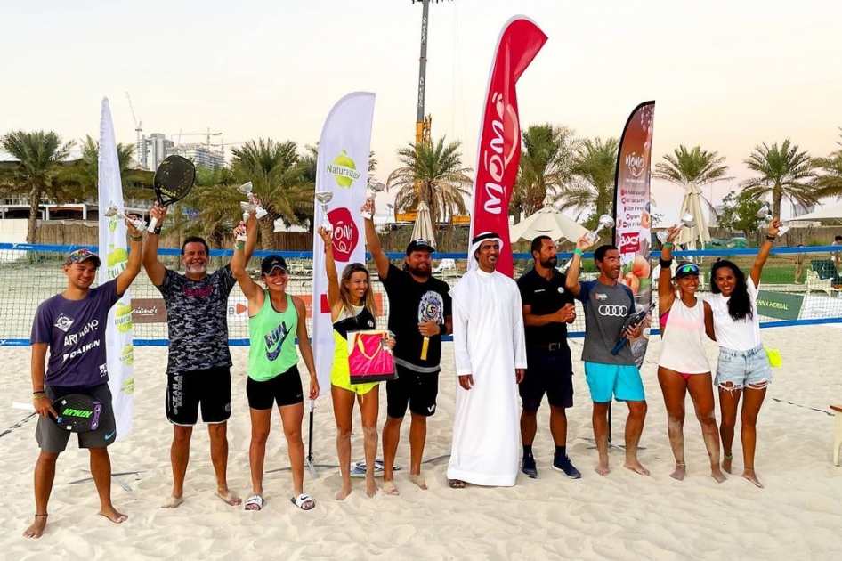 Primer triunfo de Emilio Misas en el circuito mundial de tenis playa en Dubi y doble final de Lpez-Puente en Portugal