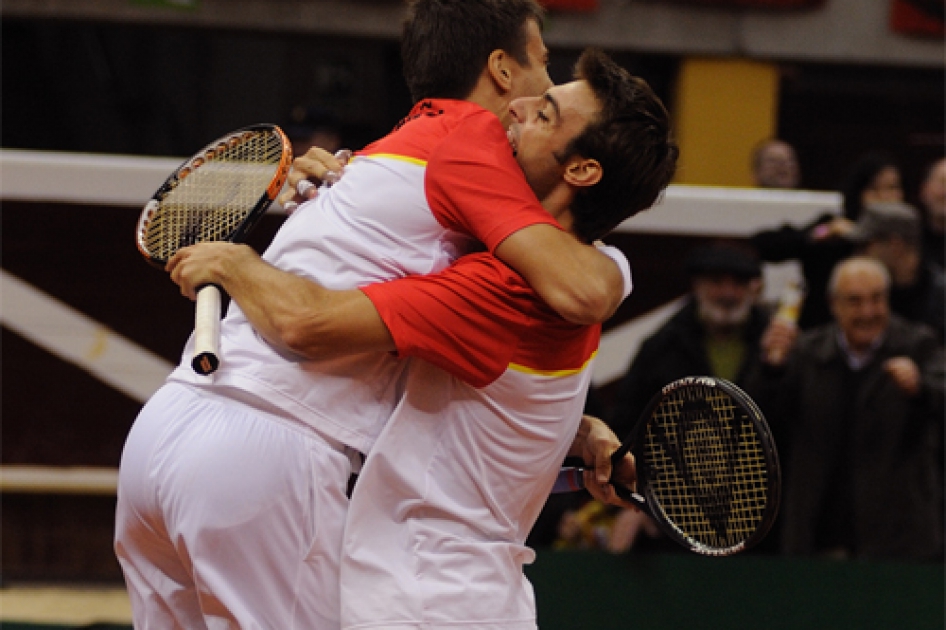 Robredo y Granollers dan el segundo punto a la Seleccin Espaola Mapfre