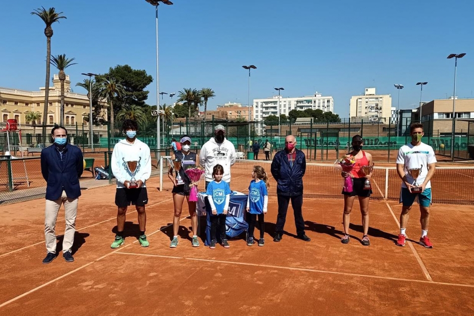 Luca Llinares y Daniel Rincn se llevan el internacional jnior de Valencia