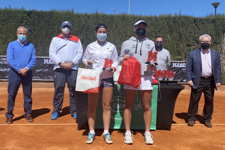 Victorias de Candela Aparisi y Pau Bosch en el torneo 