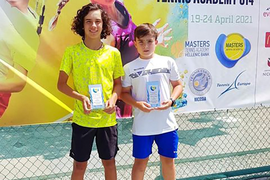 Primera final internacional del barcelons Eudald Gonzlez en el infantil de Nicosia