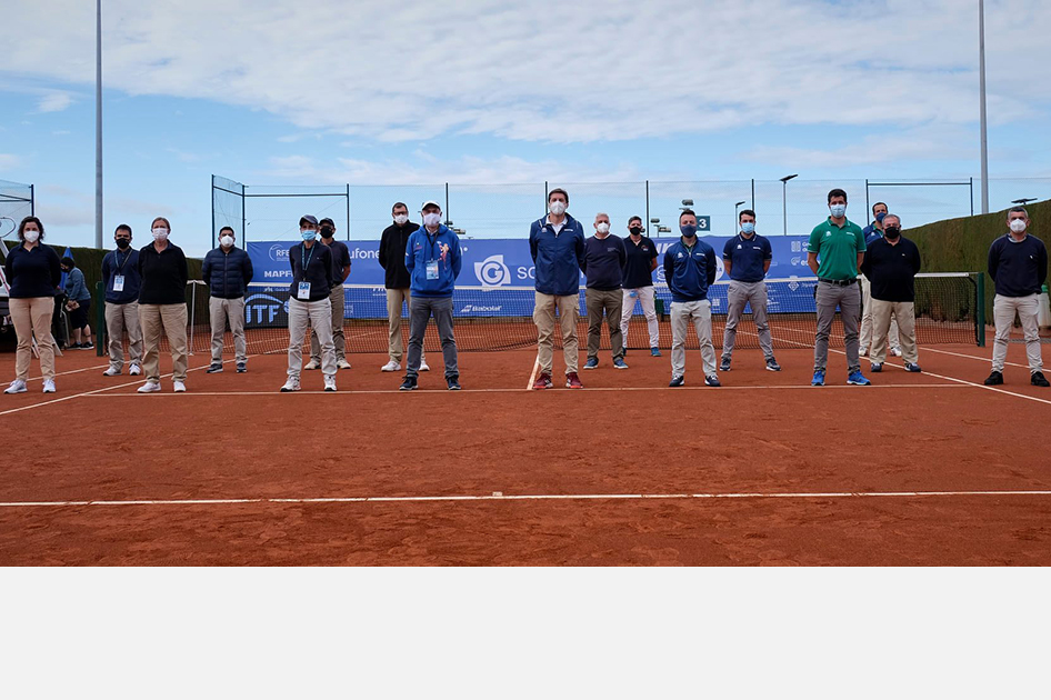 Equipo arbitral del torneo internacional ITF femenino de La Bisbal