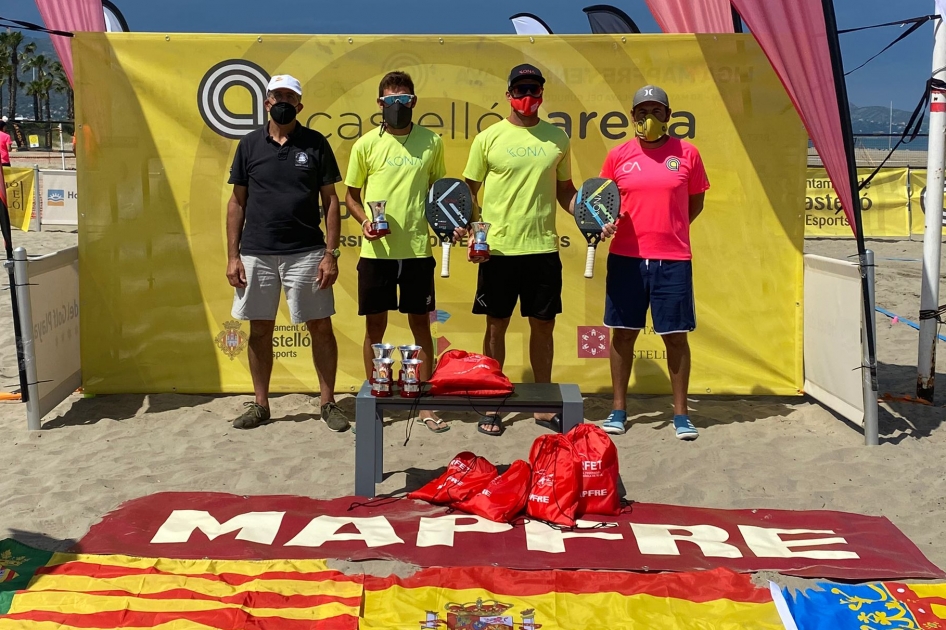 Puente-Rodrguez y Faras-Fernndez dominan la primera cita de la Liga MAPFRE de Tenis Playa en Castelln