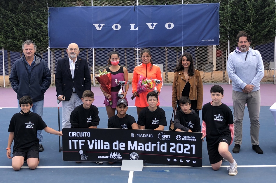 Jessica Bouzas se ve superada por la francesa Amandine Hesse en la final del segundo internacional de Madrid Jessica Bouzas se ve superada por la francesa Amandine Hesse en la final del segundo internacional de Madrid