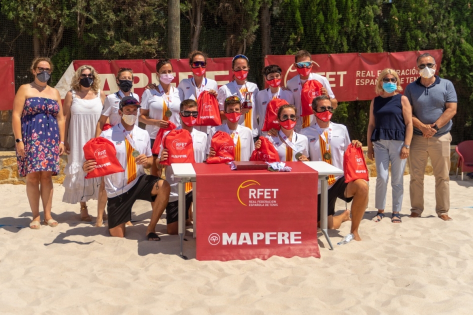 Catalua conquista el primer Campeonato de Espaa MAPFRE de Tenis Playa por CCAA