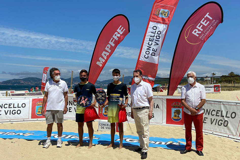 Lpez/Tejada y Faras/Fernndez se imponen en la 4 jornada de la Liga MAPFRE de Tenis Playa en Vigo