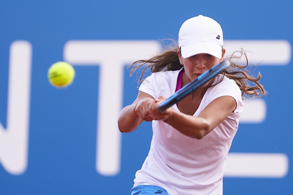 Doble final de Neus Torner en el internacional infantil de Ulm