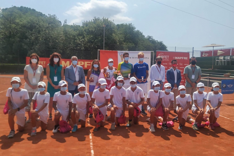 Raquel Gonzlez y Pedro Rdenas se proclaman Campeones de Espaa Jnior 2021