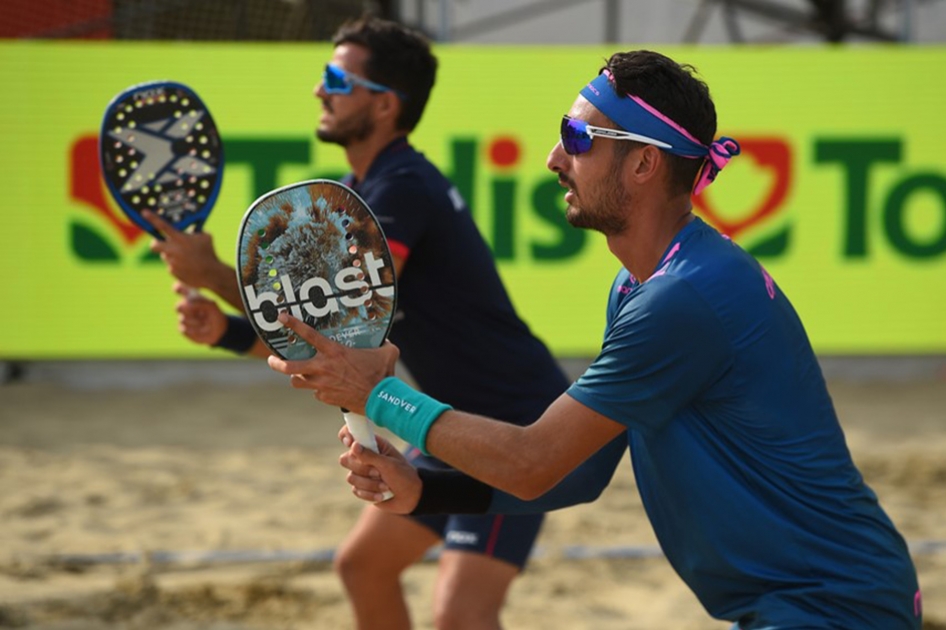 Cuartos de final de Antomi Ramos y Gerard Rodrguez en el Campeonato del Mundo de Tenis Playa