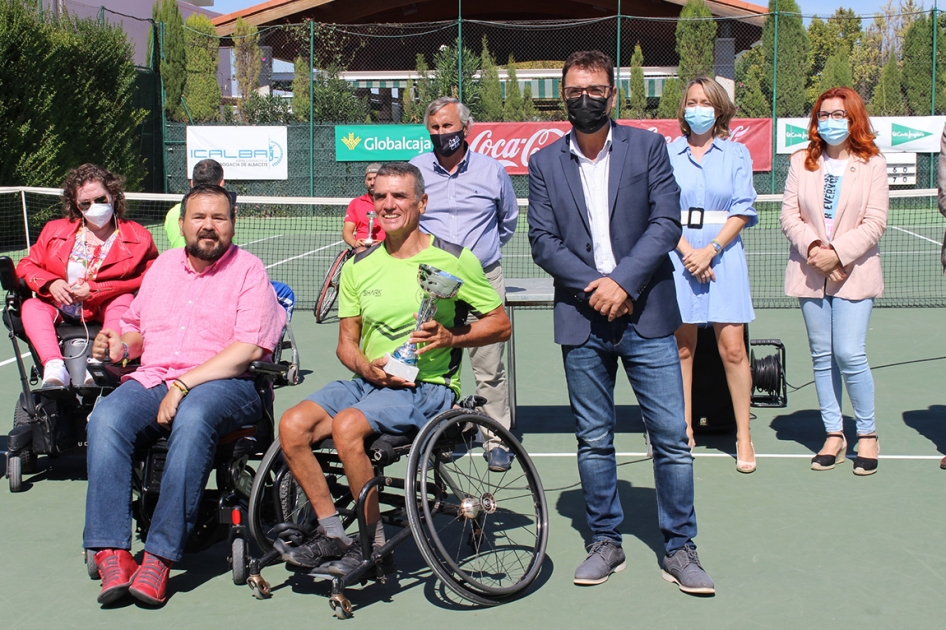 Juan Ramón Ortiz gana el abierto nacional de tenis en silla de Albacete ante Jorge Iglesias