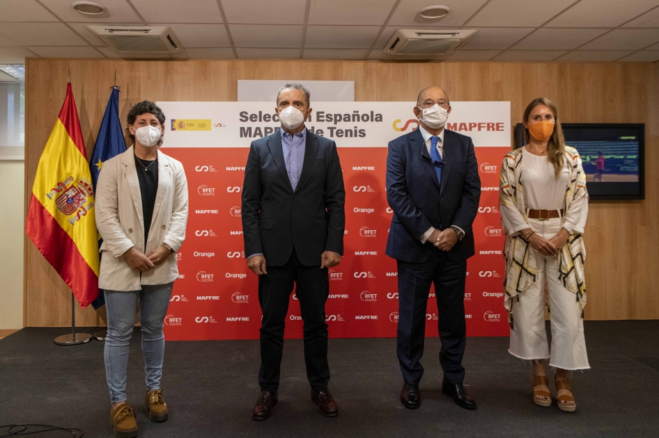Muguruza, Badosa, Sorribes, Párrizas y Suárez jugarán las Finales de la Billie Jean King Cup en Praga Muguruza, Badosa, Sorribes, Párrizas y Suárez jugarán las Finales de la Billie Jean King Cup en Praga