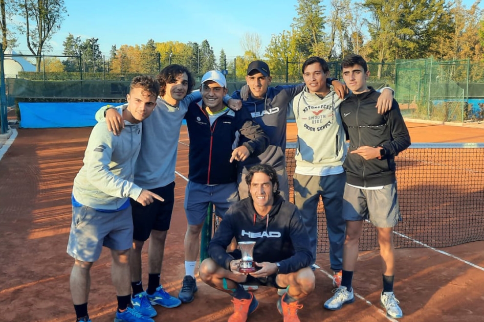 El Campus Tenis Club de Granada se proclama Campen de Espaa de 3 Categora ante el CC Villa de Madrid