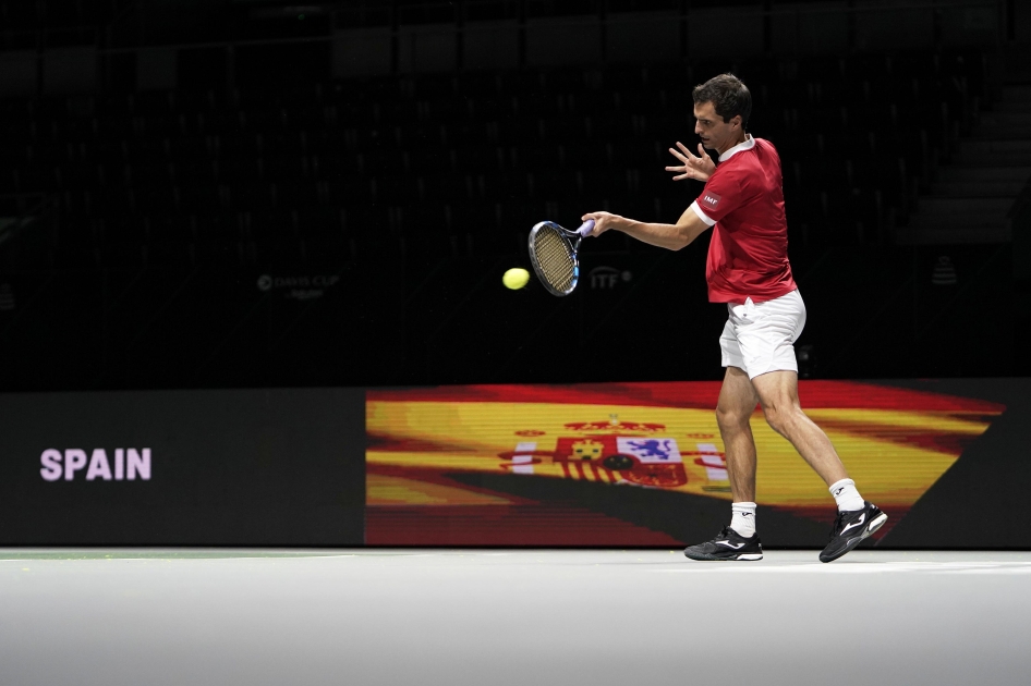 Albert Ramos aterriza en el Madrid Arena Albert Ramos aterriza en el Madrid Arena