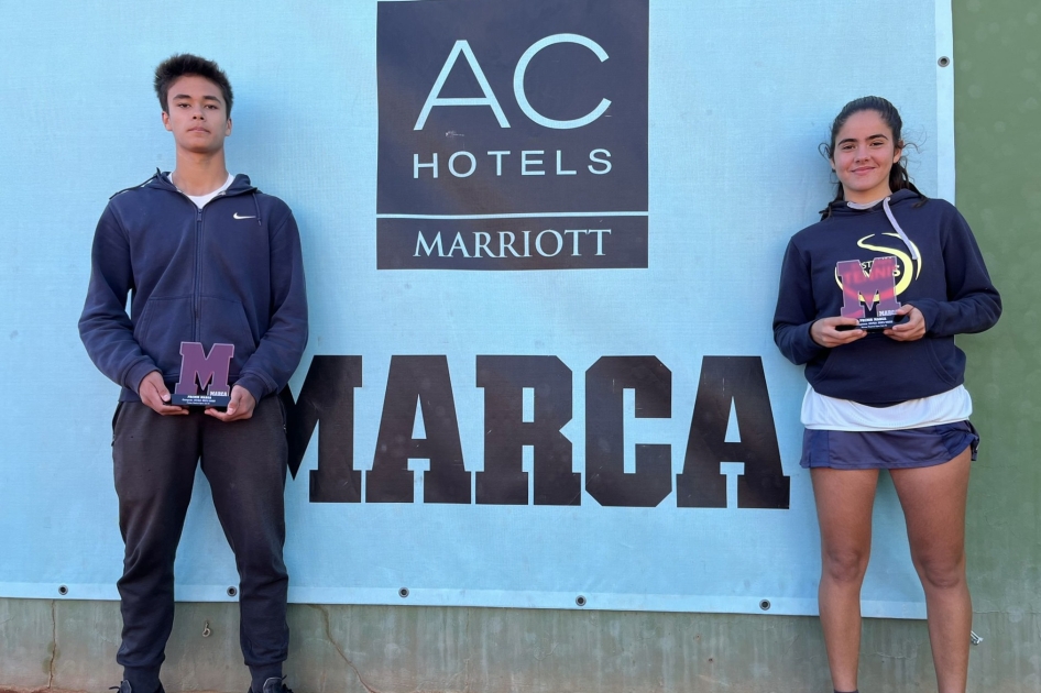 Victorias de Rocío Amorós y Luis García Páez en el Mutua Madrid Open Sub'16 de Jávea Victorias de Rocío Amorós y Luis García Páez en el Mutua Madrid Open Sub'16 de Jávea