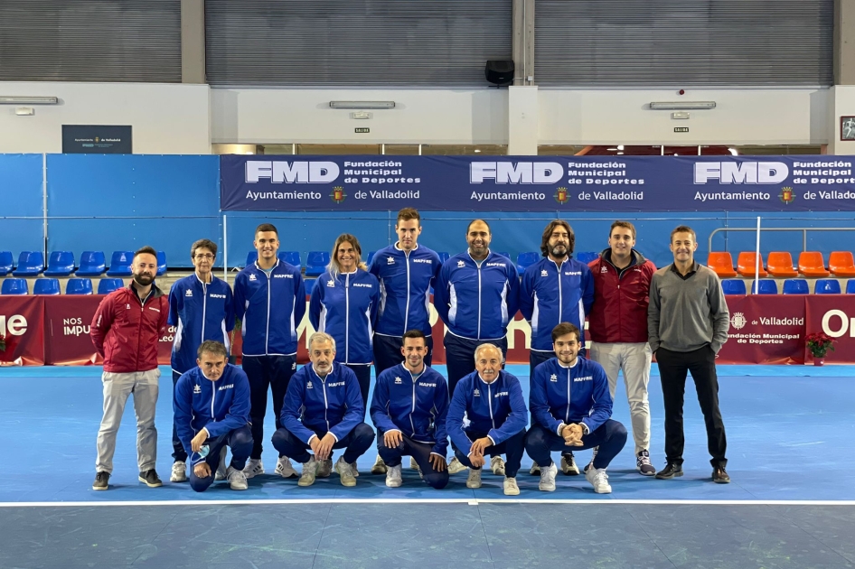 Equipo arbitral en el Mster Futuro Nacional MAPFRE en Valladolid